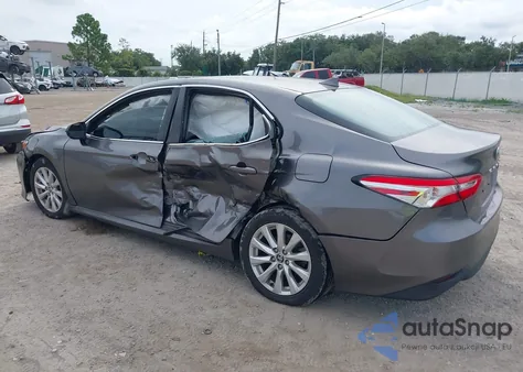 2020 Toyota Camry Le из США, поврежденный, VIN 4T1C11AK2LU999892